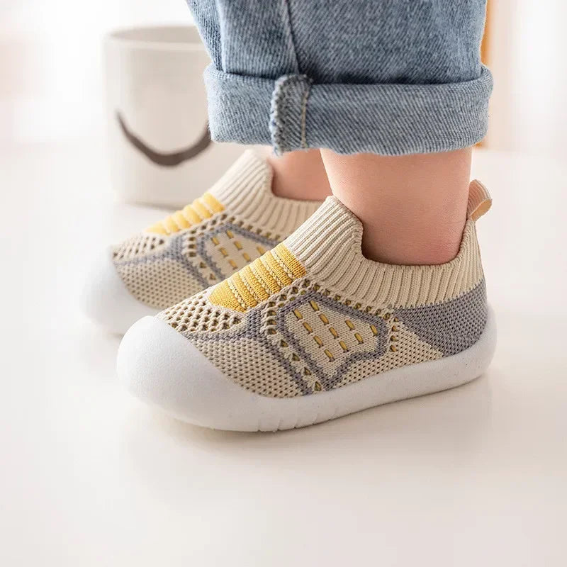 Anti-Slip Baby Shoes | Protect Their First Steps with Safety and Comfort