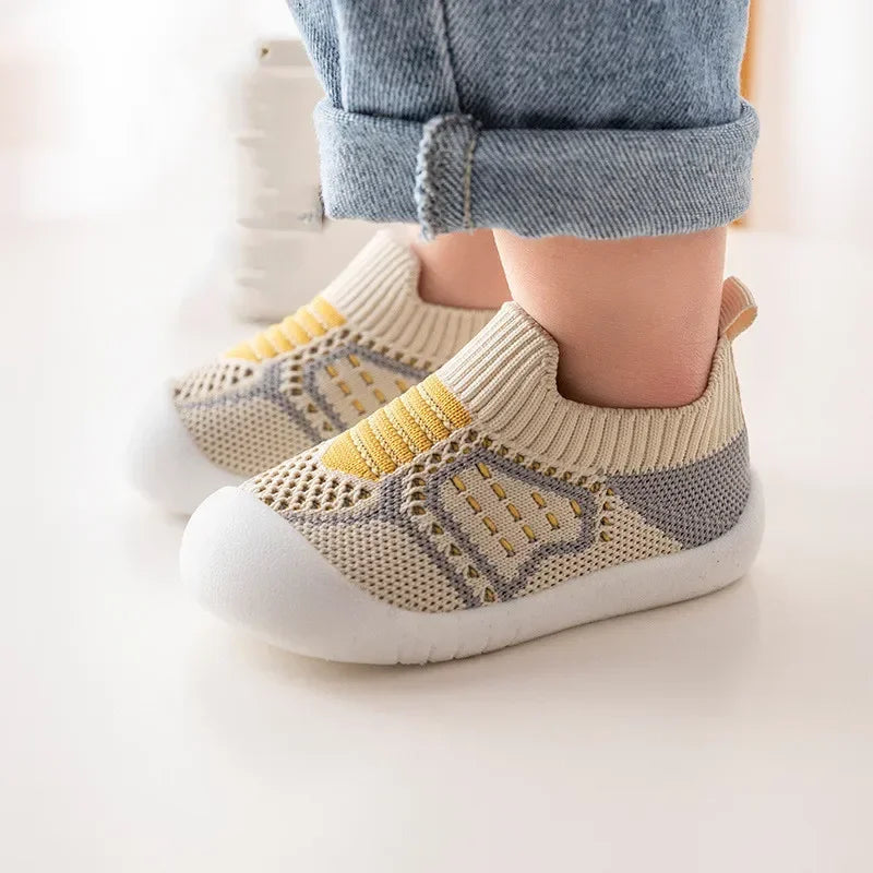 Anti-Slip Baby Shoes | Protect Their First Steps with Safety and Comfort